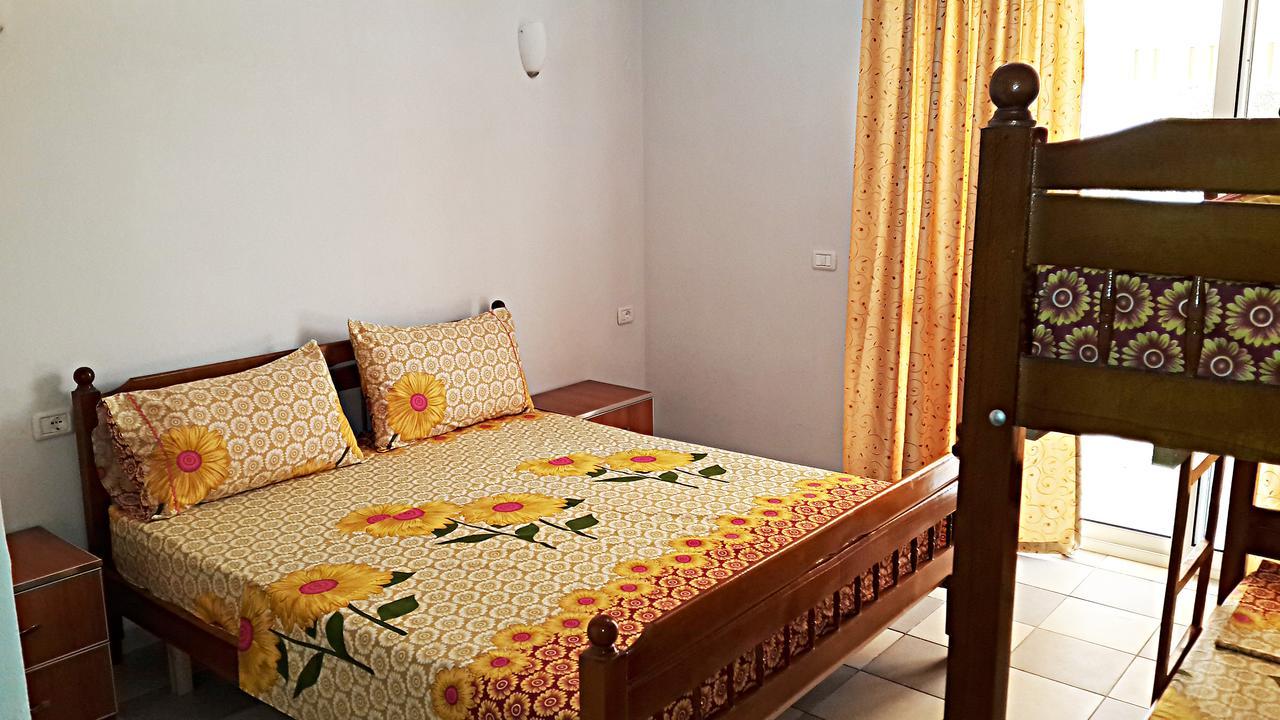 Velipojë Hotel Aquarius מראה חיצוני תמונה